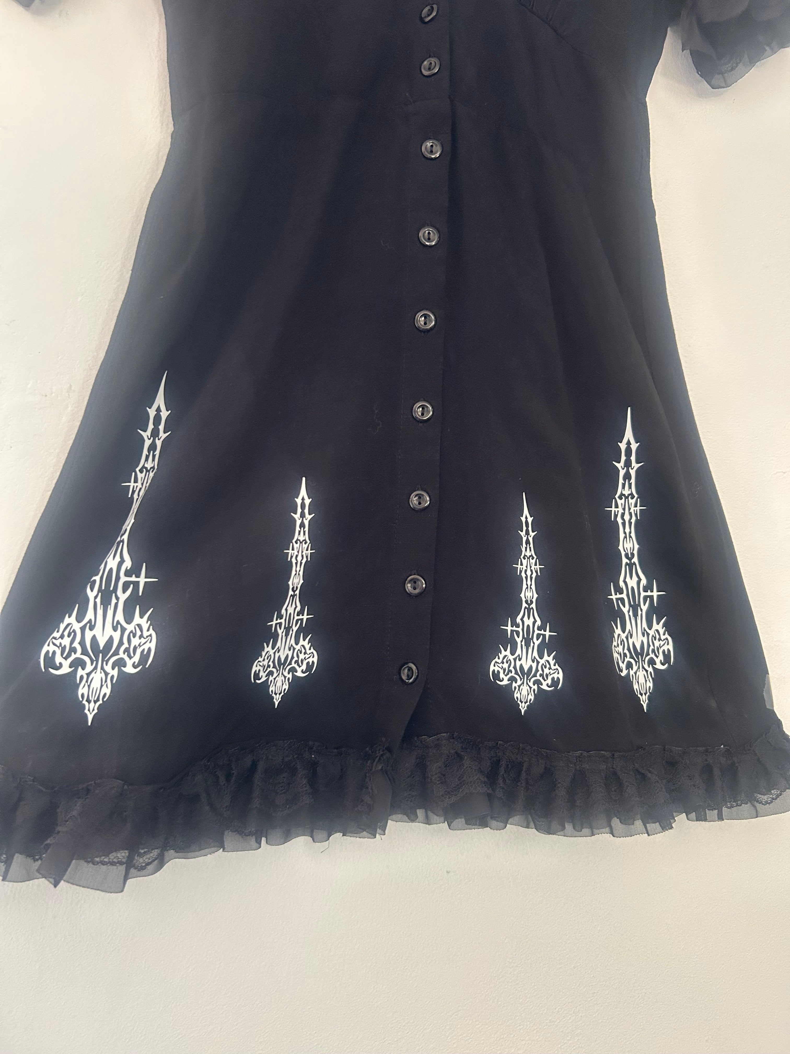 reworked / upcycled fitted black lace dress size S