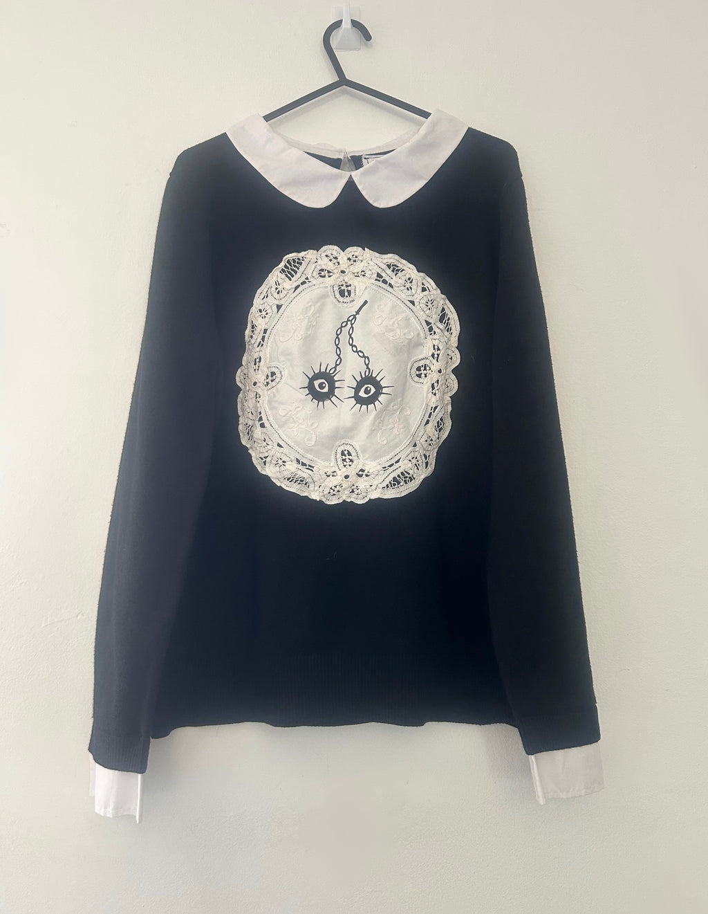 reworked / upcycled collar sweater size L