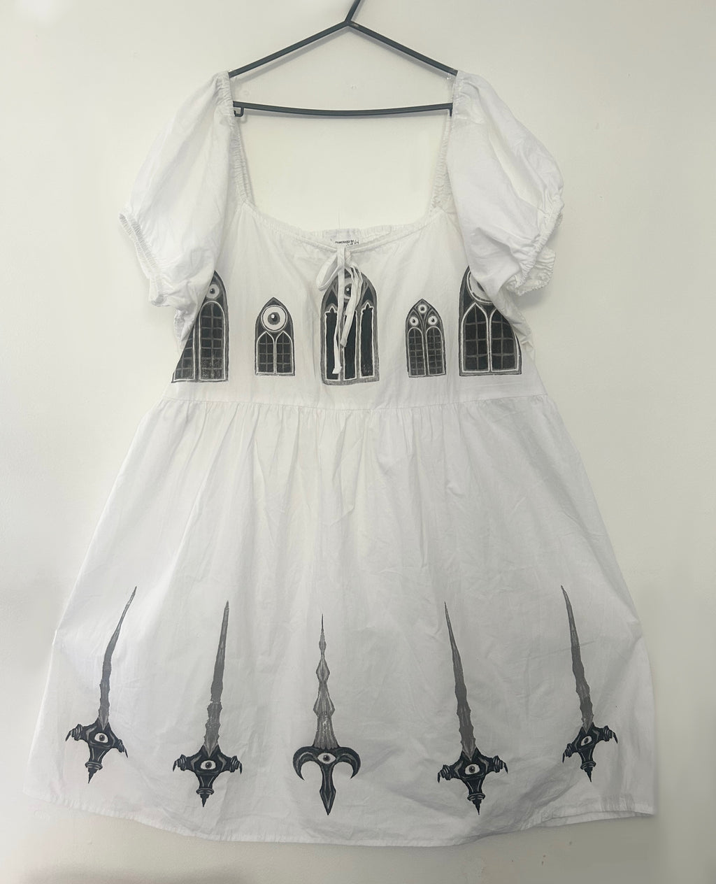 Upcycled white summer dress size 28