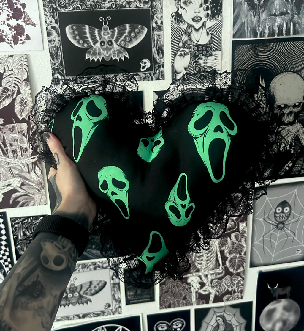Green ghostface lace heart cushion